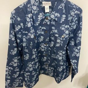 Women’s denim shirt